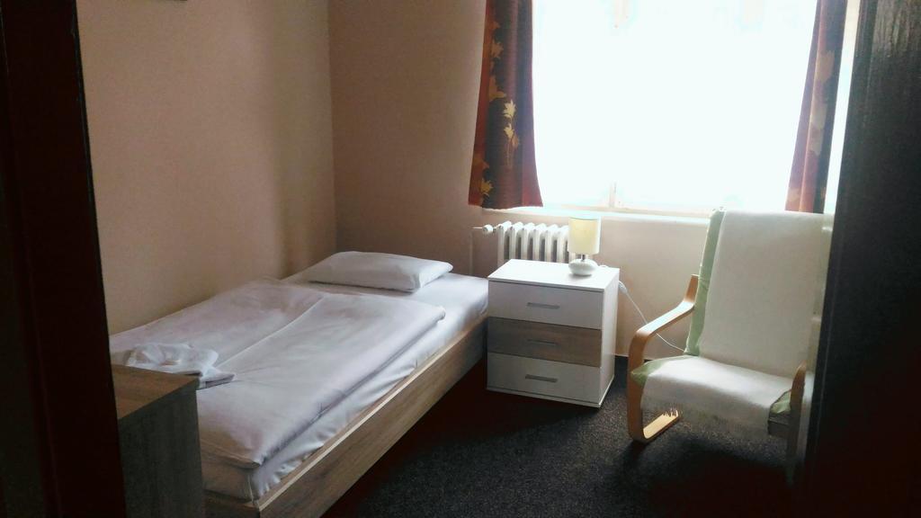 Penzion Marion Hotell Decin Exteriör bild